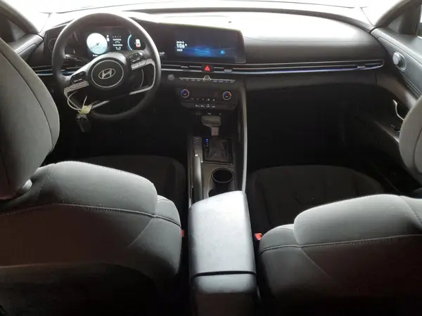 KMHLM4DG5RU777534 2024 HYUNDAI ELANTRA - Image 8