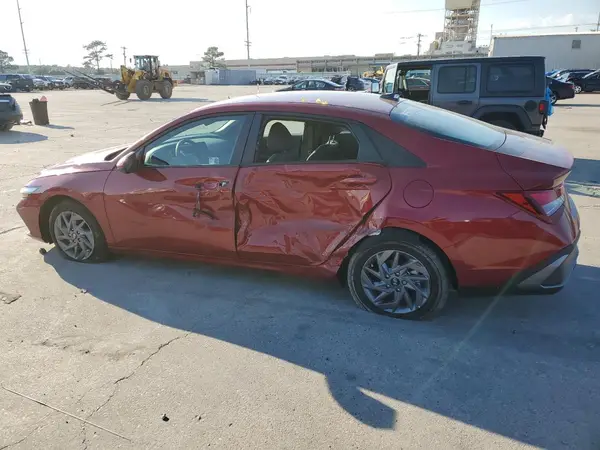 KMHLM4DG5RU785715 2024 HYUNDAI ELANTRA - Image 2