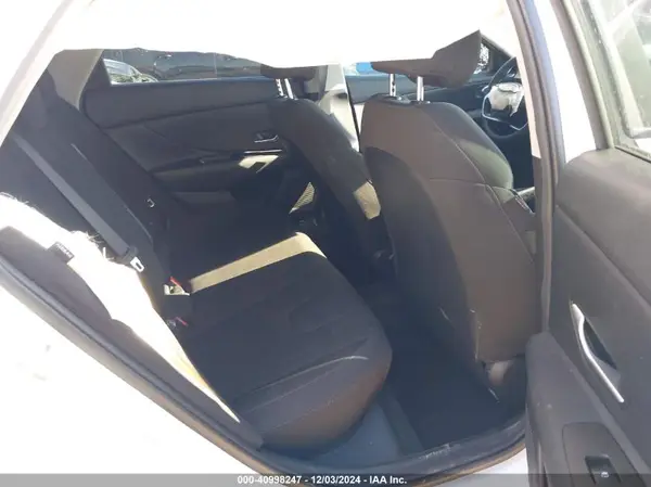 KMHLM4DG5RU793376 2024 HYUNDAI ELANTRA - Image 8
