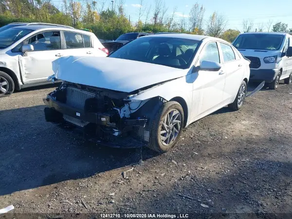 KMHLM4DG5RU794981 2024 HYUNDAI ELANTRA - Image 2