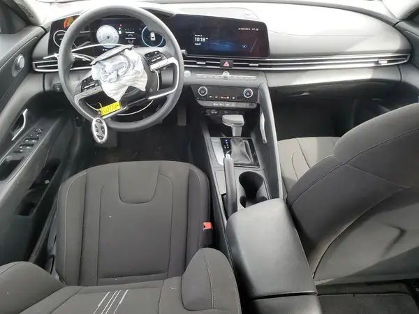 KMHLM4DG5RU797959 2024 HYUNDAI ELANTRA - Image 8