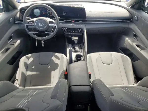 KMHLM4DG5RU797976 2024 HYUNDAI ELANTRA - Image 8