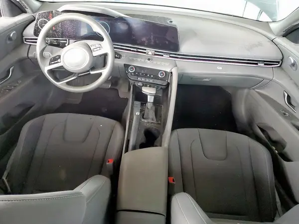 KMHLM4DG5RU799632 2024 HYUNDAI ELANTRA - Image 8