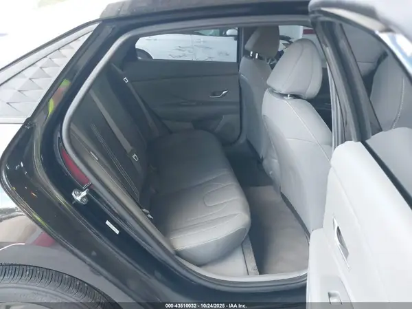 KMHLM4DG5RU799890 2024 HYUNDAI ELANTRA - Image 8