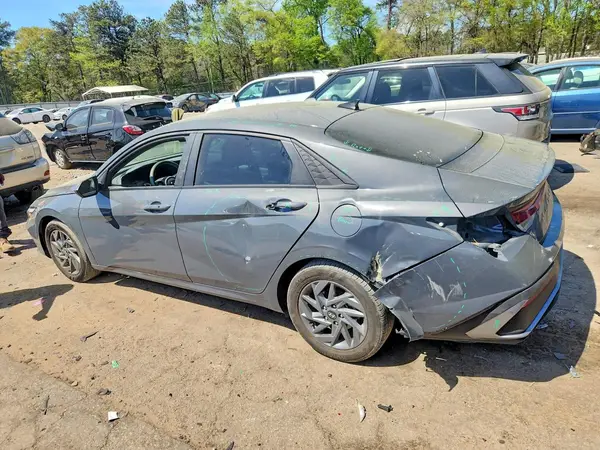 KMHLM4DG5RU804540 2024 HYUNDAI ELANTRA - Image 2