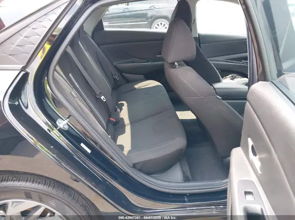 KMHLM4DG5RU812976 2024 HYUNDAI ELANTRA - Image 8