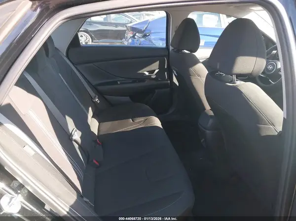 KMHLM4DG5RU813979 2024 HYUNDAI ELANTRA - Image 8
