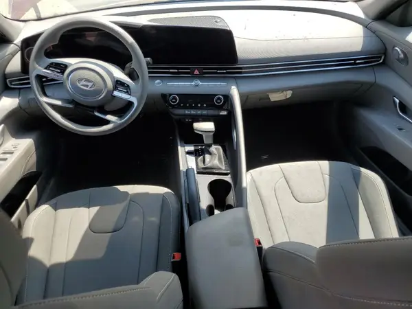 KMHLM4DG5RU817255 2024 HYUNDAI ELANTRA - Image 8