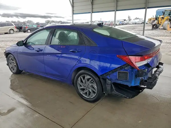 KMHLM4DG5RU821628 2024 HYUNDAI ELANTRA - Image 2