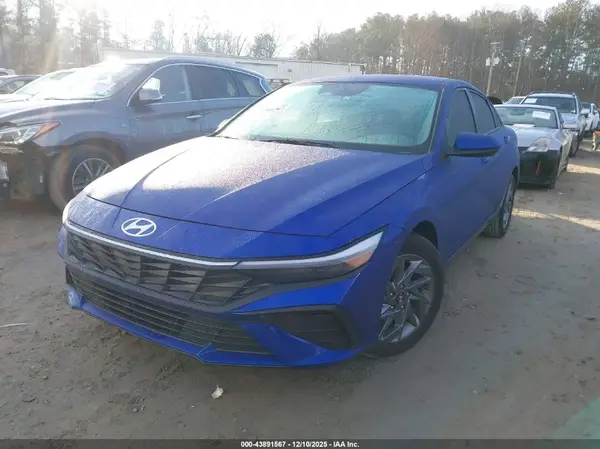 KMHLM4DG5RU830720 2024 HYUNDAI ELANTRA - Image 2