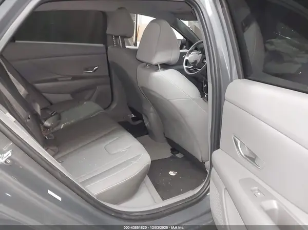 KMHLM4DG5RU843693 2024 HYUNDAI ELANTRA - Image 8