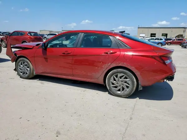 KMHLM4DG5RU847758 2024 HYUNDAI ELANTRA - Image 2