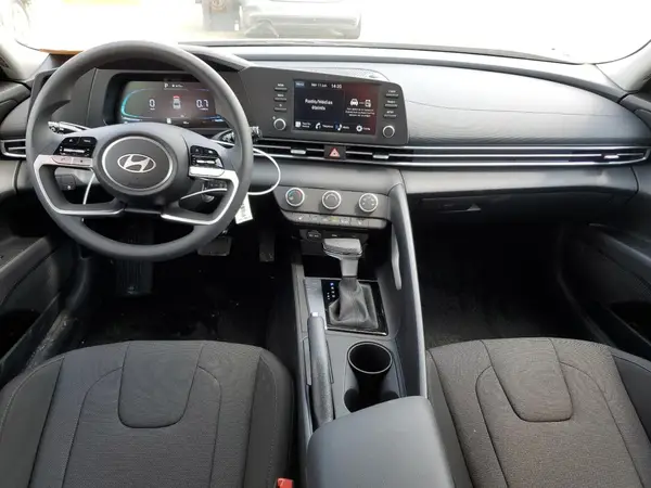 KMHLM4DG5SU008750 2025 HYUNDAI ELANTRA - Image 8