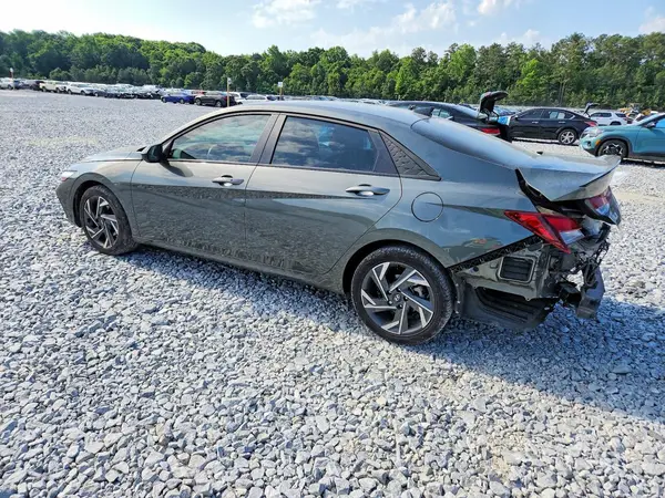 KMHLM4DG5SU009980 2025 HYUNDAI ELANTRA - Image 2