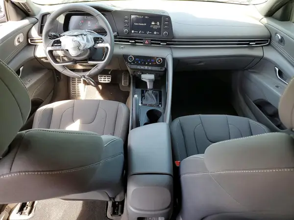 KMHLM4DG5SU016542 2025 HYUNDAI ELANTRA - Image 8