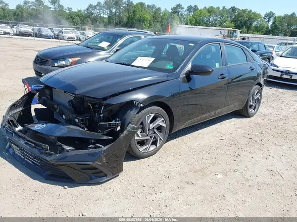 KMHLM4DG5SU023121 2025 HYUNDAI ELANTRA - Image 2