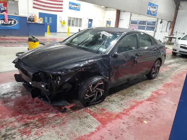 KMHLM4DG5SU023717 2025 HYUNDAI ELANTRA - Image 1