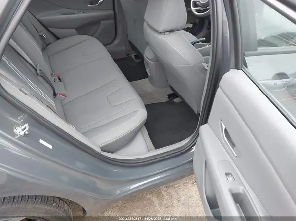 KMHLM4DG5SU028805 2025 HYUNDAI ELANTRA - Image 8