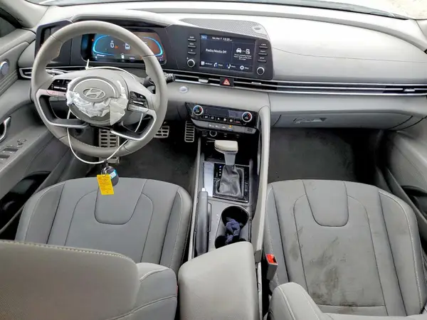 KMHLM4DG5SU039772 2025 HYUNDAI ELANTRA - Image 8
