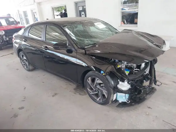 KMHLM4DG5SU043935 2025 HYUNDAI ELANTRA - Image 1