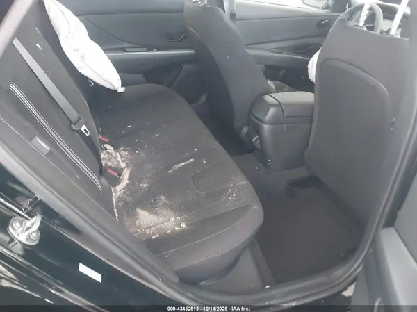 KMHLM4DG5SU043935 2025 HYUNDAI ELANTRA - Image 8