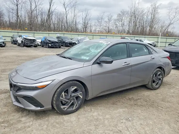 KMHLM4DG5SU054370 2025 HYUNDAI ELANTRA - Image 1