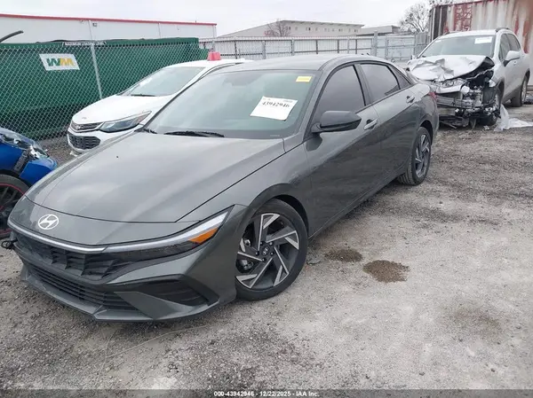 KMHLM4DG5SU057334 2025 HYUNDAI ELANTRA - Image 2