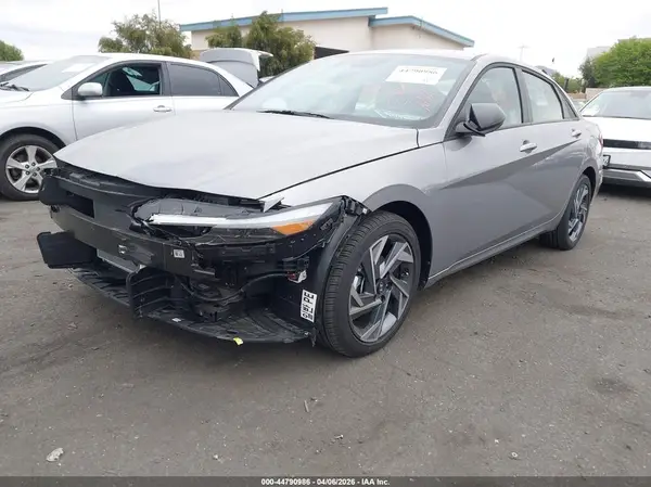 KMHLM4DG5SU057477 2025 HYUNDAI ELANTRA - Image 2