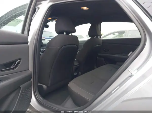 KMHLM4DG5SU057477 2025 HYUNDAI ELANTRA - Image 8