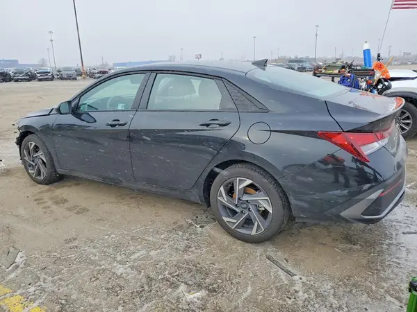 KMHLM4DG5SU064204 2025 HYUNDAI ELANTRA - Image 2