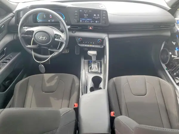 KMHLM4DG5SU066583 2025 HYUNDAI ELANTRA - Image 8