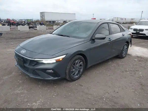 KMHLM4DG5SU078894 2025 HYUNDAI ELANTRA - Image 2