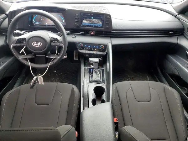 KMHLM4DG5SU085313 2025 HYUNDAI ELANTRA - Image 8