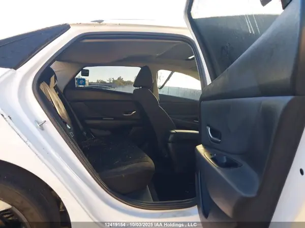 KMHLM4DG5SU867949 2025 HYUNDAI ELANTRA - Image 8