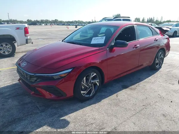 KMHLM4DG5SU896058 2025 HYUNDAI ELANTRA - Image 2