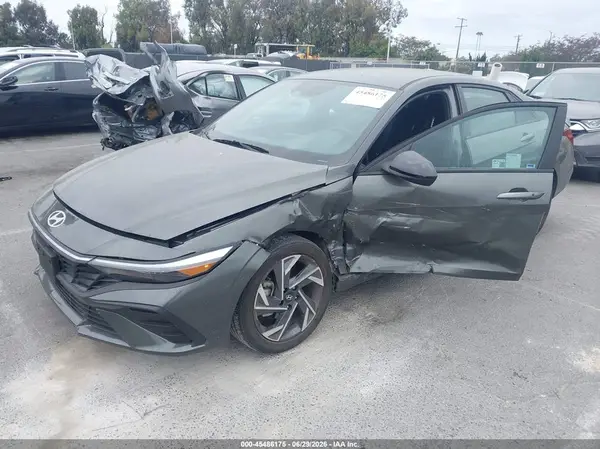 KMHLM4DG5SU915546 2025 HYUNDAI ELANTRA - Image 2