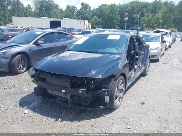 KMHLM4DG5SU917393 2025 HYUNDAI ELANTRA - Image 2