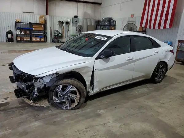 KMHLM4DG5SU917555 2025 HYUNDAI ELANTRA - Image 1