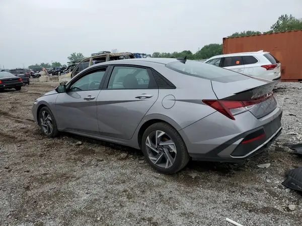 KMHLM4DG5SU917913 2025 HYUNDAI ELANTRA - Image 2