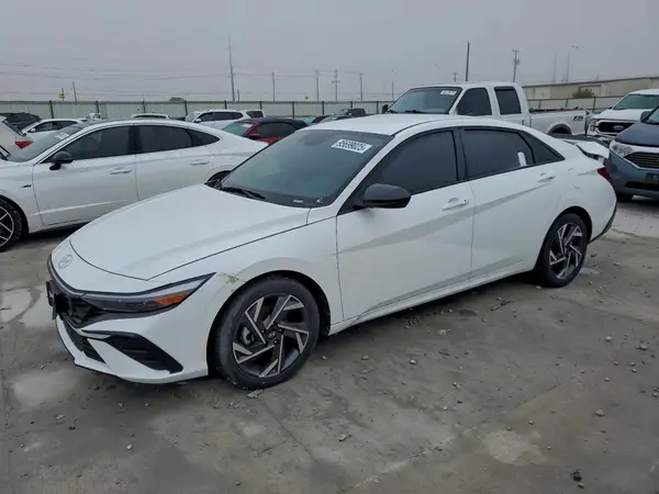 KMHLM4DG5SU918091 2025 HYUNDAI ELANTRA - Image 1