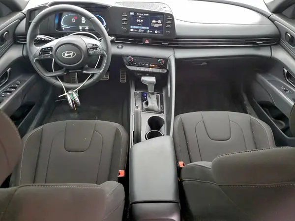 KMHLM4DG5SU918091 2025 HYUNDAI ELANTRA - Image 8