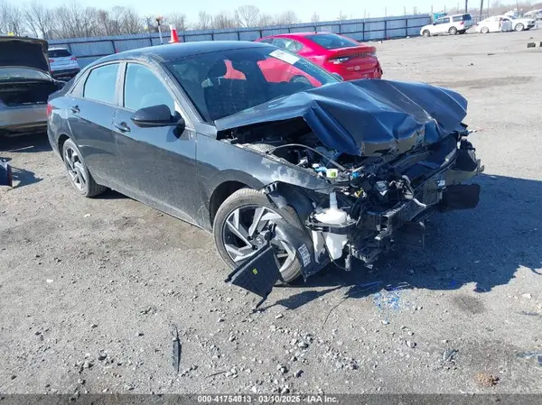 KMHLM4DG5SU927275 2025 HYUNDAI ELANTRA - Image 1