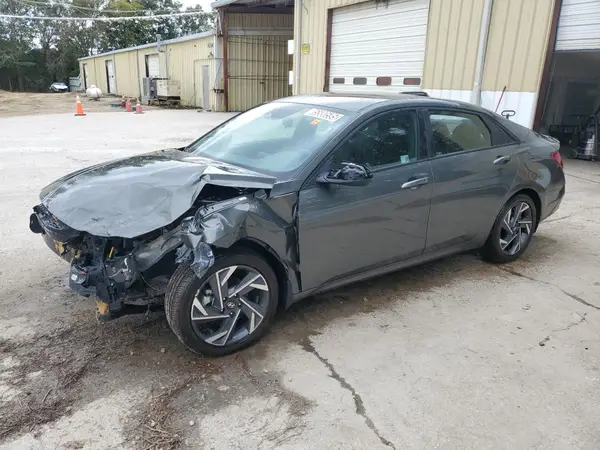 KMHLM4DG5SU931388 2025 HYUNDAI ELANTRA - Image 1