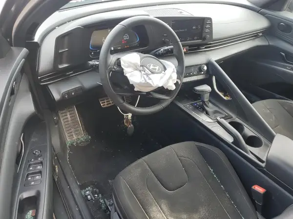 KMHLM4DG5SU931388 2025 HYUNDAI ELANTRA - Image 8