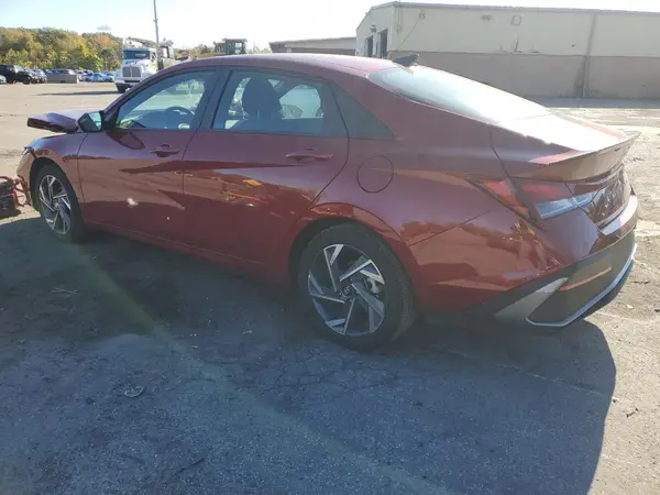 KMHLM4DG5SU933836 2025 HYUNDAI ELANTRA - Image 2