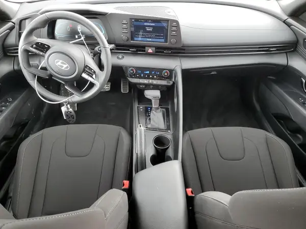 KMHLM4DG5SU938678 2025 HYUNDAI ELANTRA - Image 8