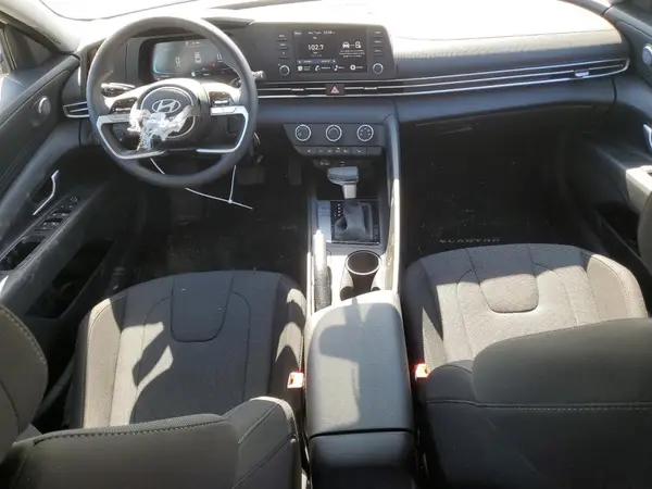 KMHLM4DG5SU946795 2025 HYUNDAI ELANTRA - Image 8