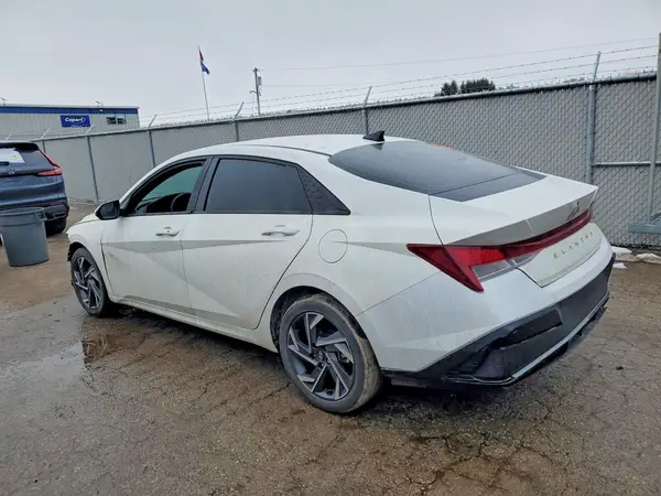 KMHLM4DG5SU955674 2025 HYUNDAI ELANTRA - Image 2