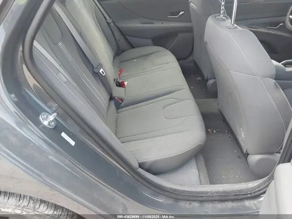 KMHLM4DG5SU957618 2025 HYUNDAI ELANTRA - Image 8
