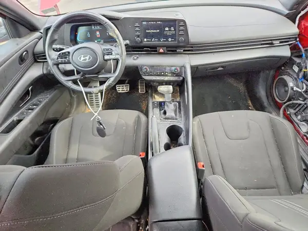 KMHLM4DG5SU960146 2025 HYUNDAI ELANTRA - Image 8